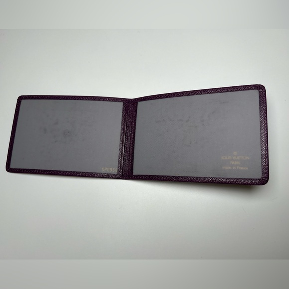 LOUIS VUITTON Vuitton Card Wallet - Picture 3 of 5